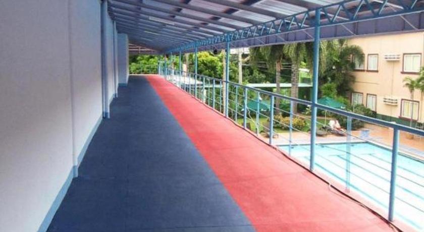 Holiday Spa Hotel Cebu Exterior foto