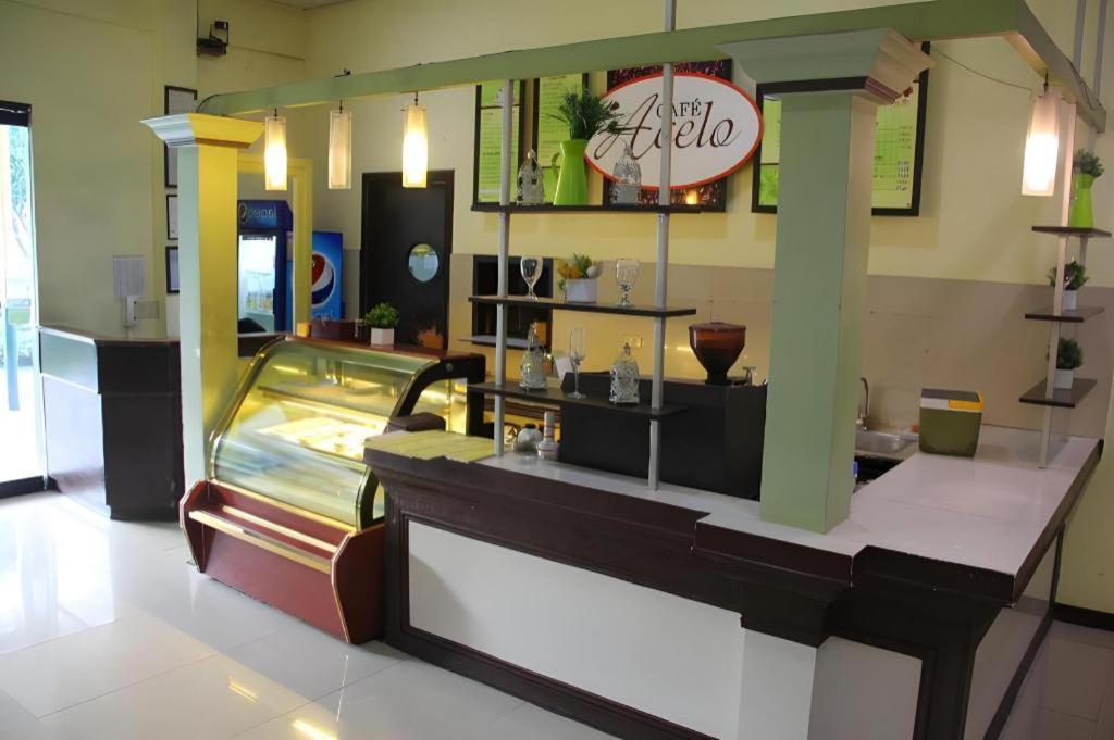 Holiday Spa Hotel Cebu Exterior foto